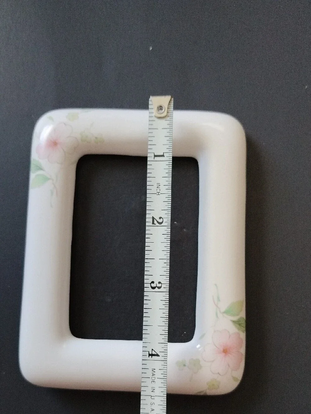White Floral Ceramic Wall Accent Frame - Soft Pink Flowers